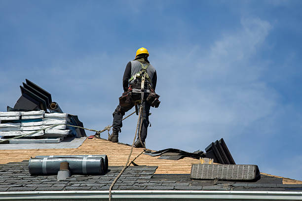 Professional Flat Roof Repair technician working in Hemlock, MI